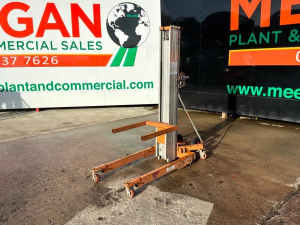 'SAFETY LIFTING' SLA15  MATERIAL LIFT HOIST...1052 384531570