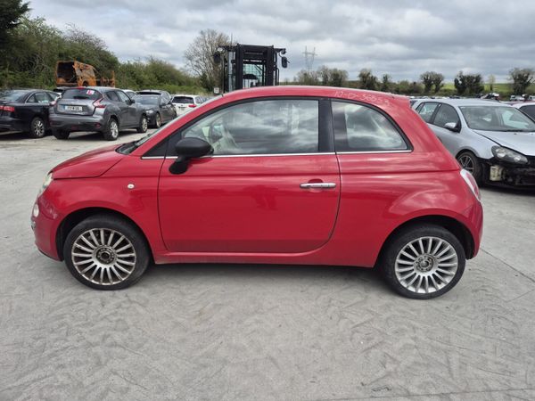 2010 Fiat 500 *For Parts* 384630752