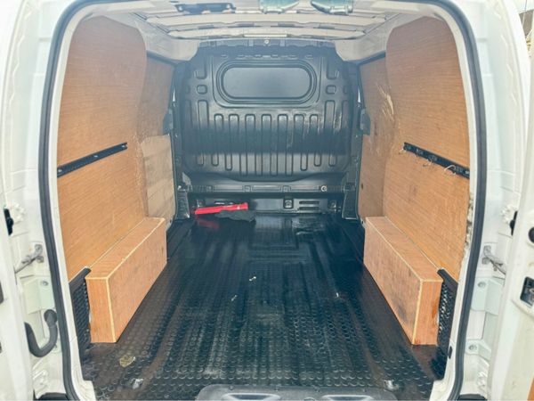 Nissan NV200 E-NV200 SV 40KW PRICE EX VAT 384761110