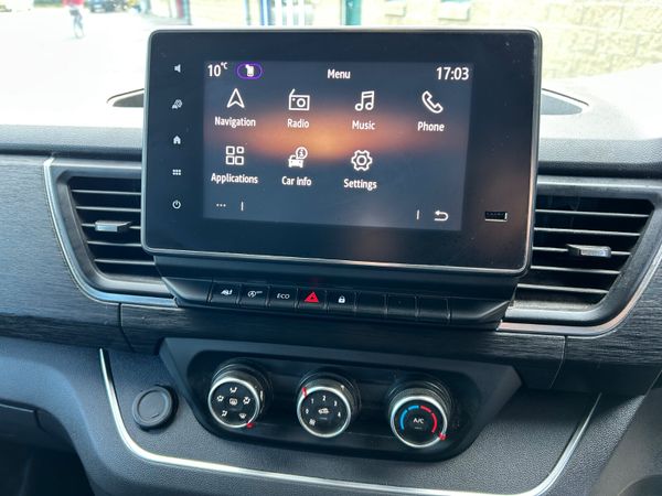 RENAULT TRAFFIC SPORT 2.0DCI LWB NO VAT 384768714