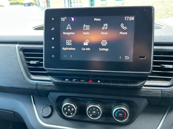 RENAULT TRAFFIC SPORT 2.0DCI LWB NO VAT 384768717