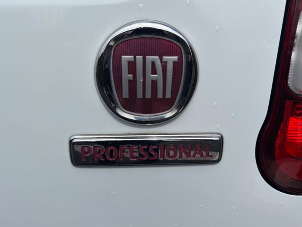 Fiat Doblo 2023 High Spec 3 seater only 64000kms 384731068