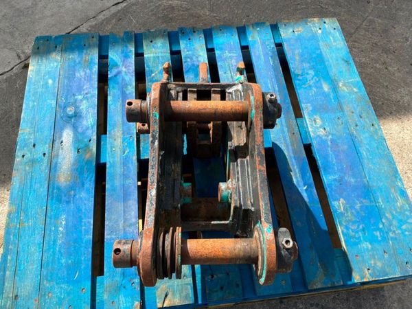 AUTOMATIC QUICK HITCH 50mm...REPAIRS. 384841460