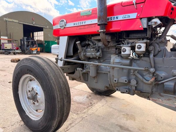 MASSEY FERGUSON 135 VINTAGE TRACTOR.....321. 384860729