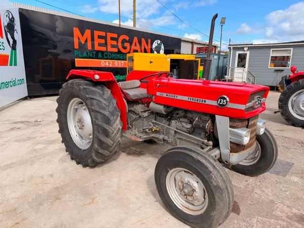 MASSEY FERGUSON 135 VINTAGE TRACTOR.....321. 384860737
