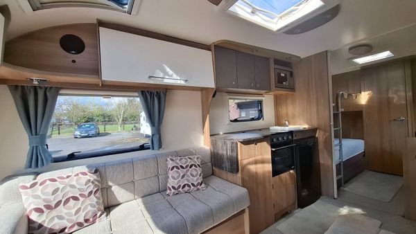 Bailey Pursuit 5 berth caravan 384898214