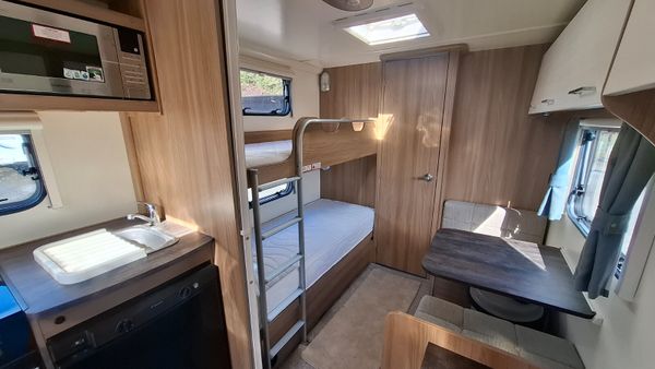 Bailey Pursuit 5 berth caravan 384898220