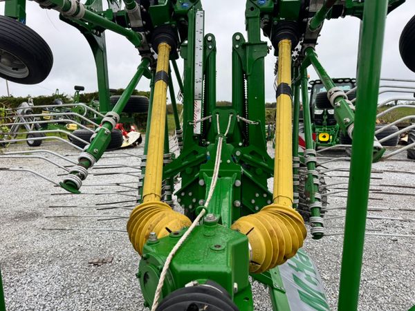 2023 McHale 68-78 Rake 384969055