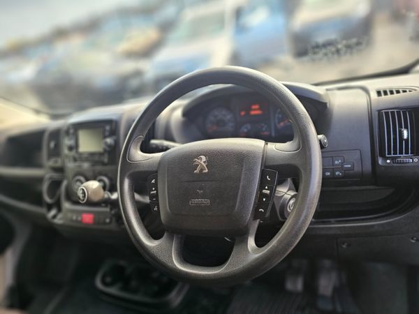 PEUGEOT BOXER // BIG SPEC 384917005