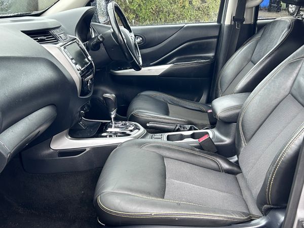 Nissan Navara 2020 384922141