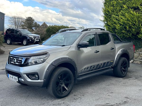 Nissan Navara 2020 384922113