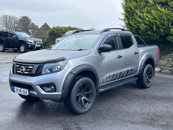 Nissan Navara 2020 384922134
