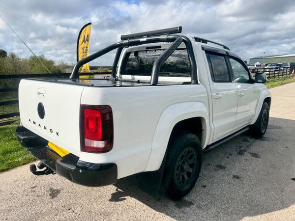 191 Volkswagen Amarok Black Ed Very low Miles***** 384923392