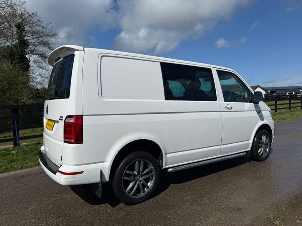 181 Volkswagen Transporter Crewcab 204bhp NO VAT 384926529