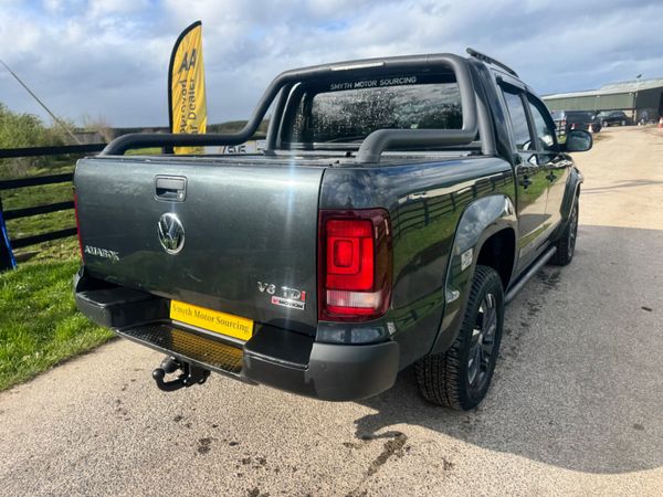 181 Volkswagen Amarok Dark Label***** 384927011