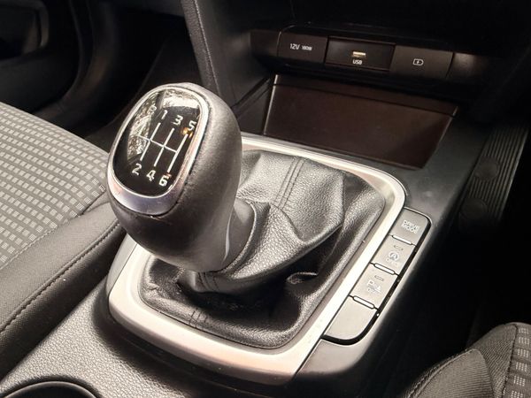 Kia Ceed 2021 2 Seat Commercial 385043440