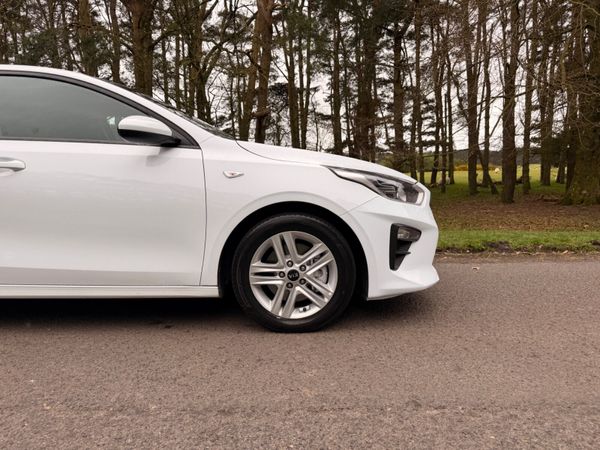 Kia Ceed 2021 2 Seat Commercial 385043447