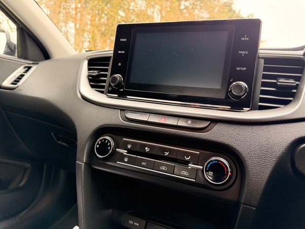 Kia Ceed 2021 2 Seat Commercial 385043434