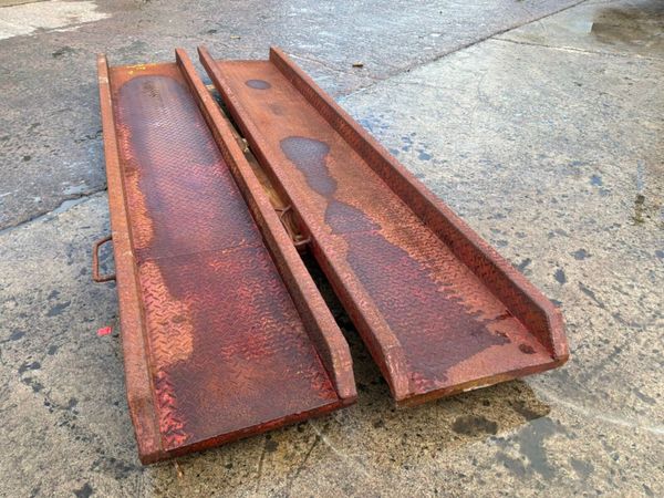 11ft x 24" TRAILER LOADING RAMPS.........1504 385065309