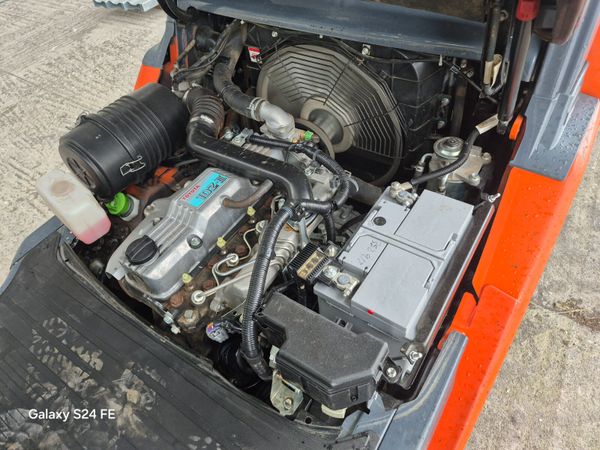 Toyota forklift 385067091