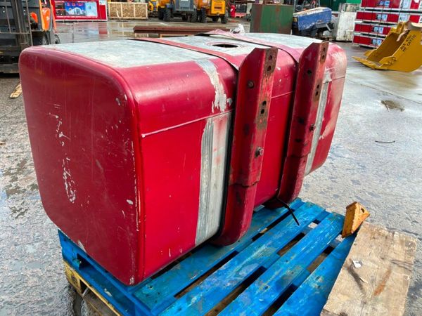 600lts ALUMINIUM DIESEL TANK. & CRADLE. 385074447