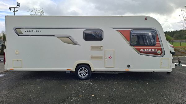 Bailey Unicorn fixed bed 385093038