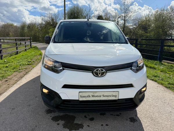 211 Toyota Proace No Vat Spotless*****low kms 385012208