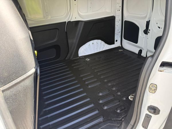 211 Toyota Proace No Vat Spotless*****low kms 385012234
