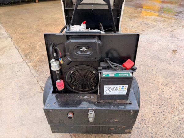 2020 GENERATOR 6 KVA ....1,024 HOURS ....886T 385035275