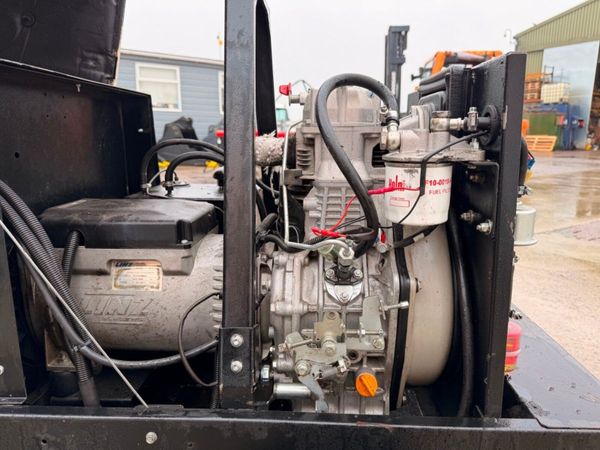 2020 GENERATOR 6 KVA ....1,024 HOURS ....886T 385035277
