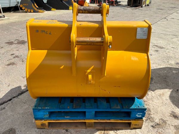 UNUSED 48" DIGGING BUCKET...65mm PINS......1996d. 385153959