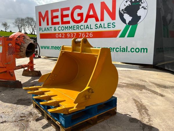 UNUSED 48" DIGGING BUCKET...65mm PINS......1996d. 385153960