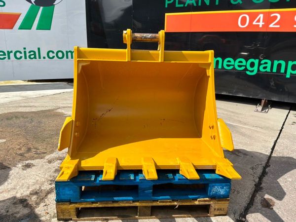 UNUSED 48" DIGGING BUCKET...65mm PINS......1996d. 385153961