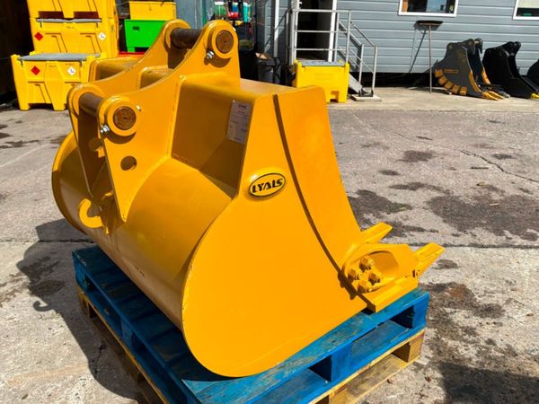 UNUSED 48" DIGGING BUCKET...65mm PINS......1996d. 385153963