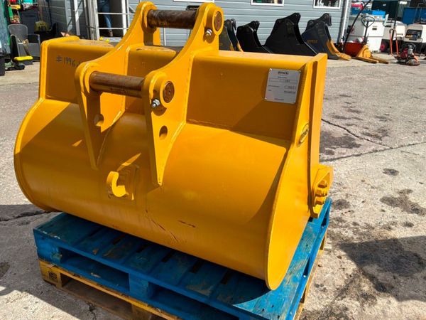 UNUSED 48" DIGGING BUCKET...65mm PINS......1996d. 385153964