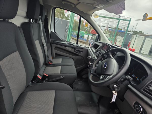 Ford Transit Custom 2022 385120909