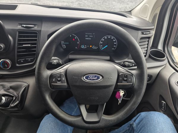 Ford Transit Custom 2022 385120910