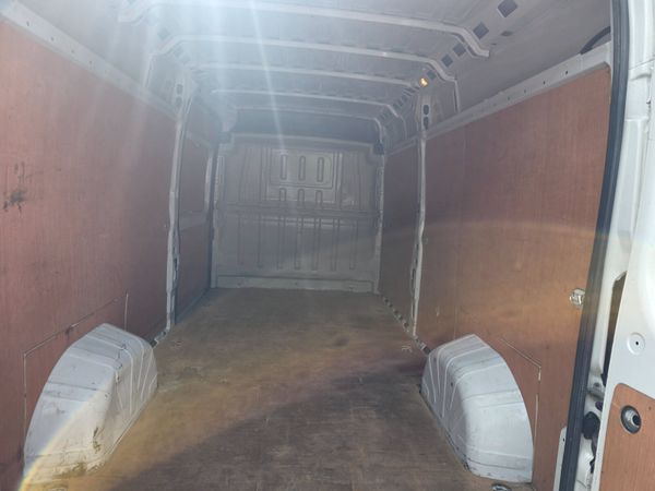 Opel Movano 2022 385121326