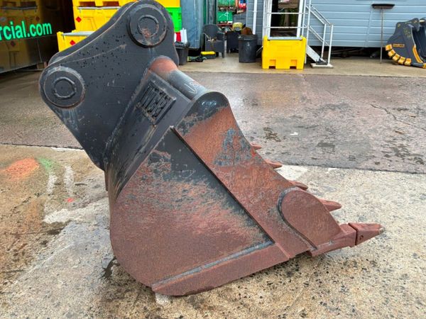 60"  WBB DIGGING BUCKET......80mm PINS...REPAIRS. 385121789