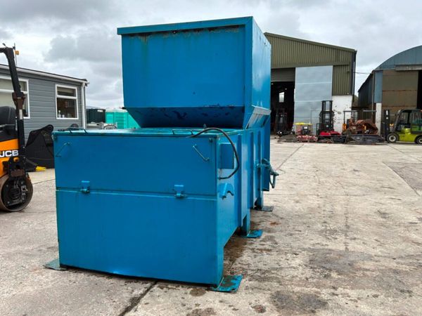 WASTE RECYCLING COMPACTOR........1066v. 385125992