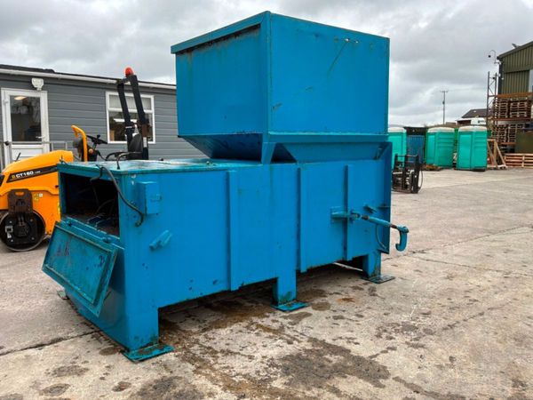 WASTE RECYCLING COMPACTOR........1066v. 385125993
