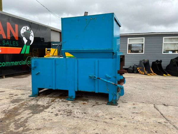 WASTE RECYCLING COMPACTOR........1066v. 385125998