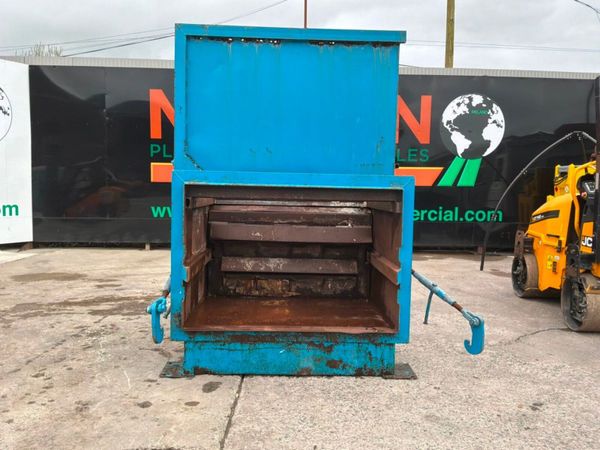 WASTE RECYCLING COMPACTOR........1066v. 385126000