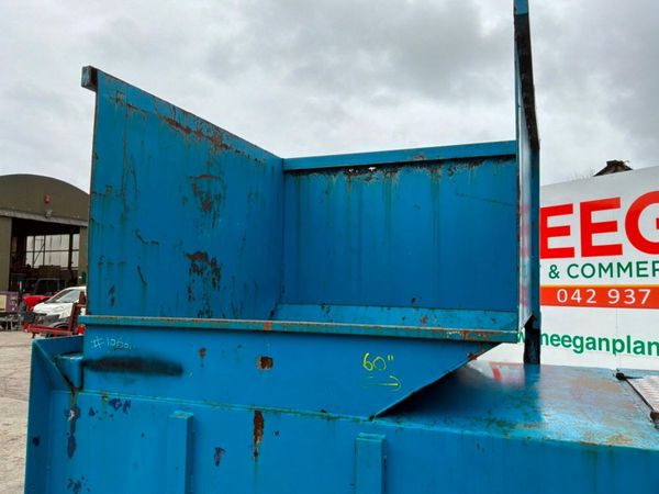 WASTE RECYCLING COMPACTOR........1066v. 385126008