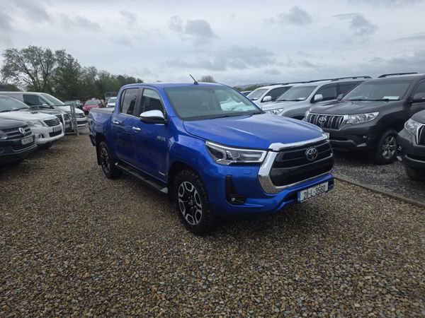 Toyota Hilux 2.4 Invincible 385132966