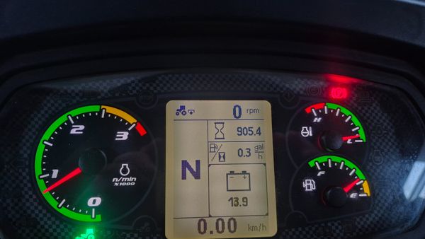 CASE Farmall 115c 385255918