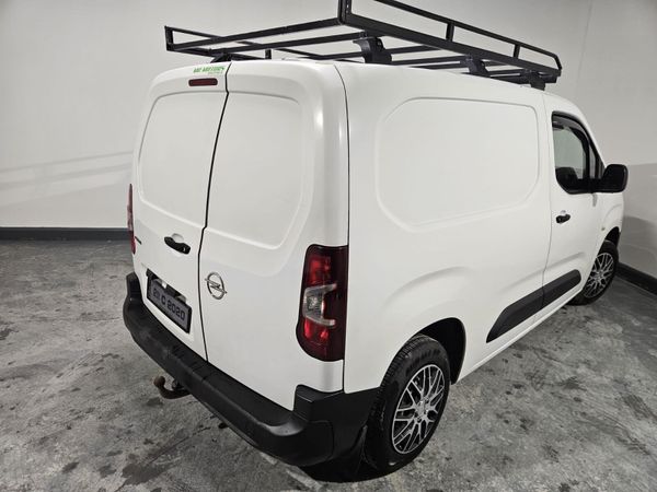 Opel Combo 2021 385291055