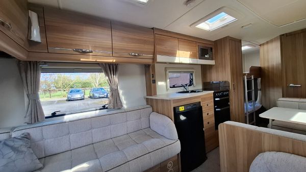 Elddis Avante 6 berth caravan 385210135