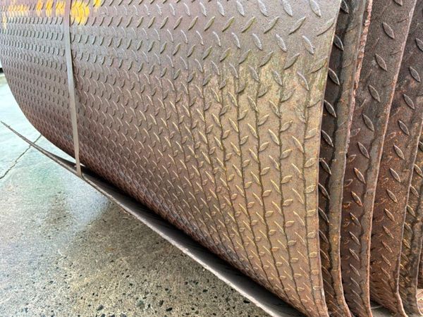 UNUSED 4.5mm CHERQUER PLATE SHEETING. 385214963
