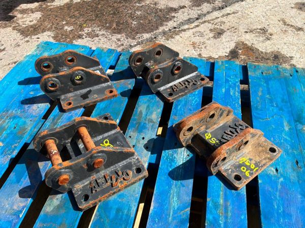 25mm HAMMER CRADLE ATTACHMENT.......003. 385224654